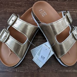 NWT Gap Sandals